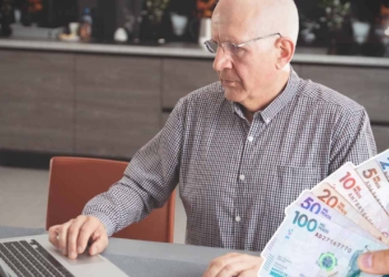 declaracion de renta pensionados en colombia 2025