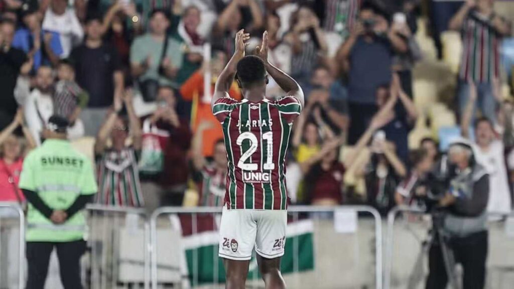 fluminense atletico nacional jhon arias marino hinestroza reemplazo renato gaucho portaluppi kevin arias brasileraro colomcia brasil wolverhampton premier league inglaterra mario bittencourt