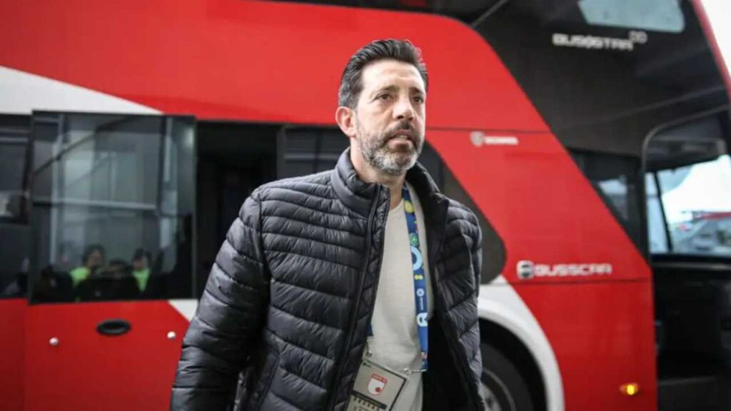 independiente santa fe refuerzos fichajes mercado colombia contrataciones incorporaciones liga betplay jorge bava dimayor eduardo mendez