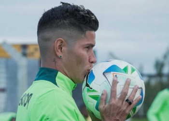 jorman campuzano atletico nacional fichaje futbol profesional colombiano fpc junior barranquilla char boca argentina miguel russo roman riquelme liga betplay colombia