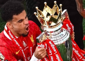 luis diaz bayern munich fichajes mas caros mercado 2025