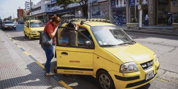taxistas conductores multas transporte publico colombia negarse carrera servicios usuarios