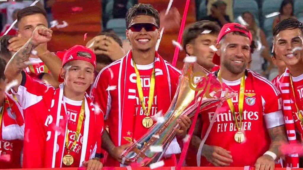 richard rios palmares titulos benfica flamengo palmeiras