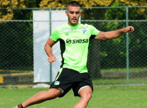 deportivo cali alberto gamero fichaje mercado agentes libres colombia jown cardona regersa club palmaseca pance sede entrenamientos refuerzos incorporaciones contratados contrataciones plantilla descenso liga betplay dimayor futbol profesional colombiano fpc