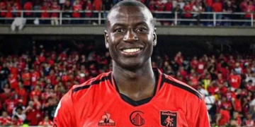 adrian ramos america cali regreso futbol profesional colombiano fpc mercado fichajes agente libre liga betplay diego raimondi dimayor colombia