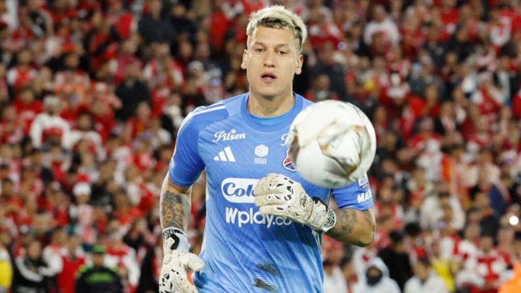 washington aguerre deportivo independiente medellin dim arquero lesion eder chaux reemplazo hombro futbol profesional colombiano fpc atanasio girardot liga betplay dimayor mercado fichajes millonarios