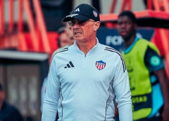 junior barranquilla alfredo carlos arias sanchez millonarios fc nemesio camacho campin bogota santa fe dim medellin deportivo cali penarol uruguay liga betplay dimayor 2025 futbol profesional colombiano fpc caida derrota goleada numeros estadisticas historial metropolitano
