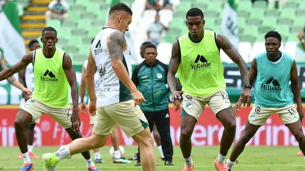deportivo cali crisis salarios atrasados sueldos jugadores futbolistas problemas economicos financieros venta equipo grupo inversor asamblea humberto arias alberto gamero acolfutpro futbol profesional colombiano fpc liga betplay dimayor colombia