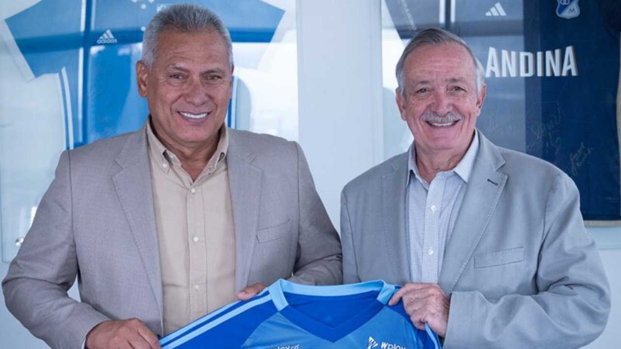 hernan torres millonarios nuevo dt director tecnico entrenador campeon liga betplay futbol profesional colombiano fpc dimayor bogota campin colombia enrique camacho gustavo serpa gato perez contrato contratados refuerzos hinchada molesta contrataciones mercado fichajes real cartagena junior barranquilla