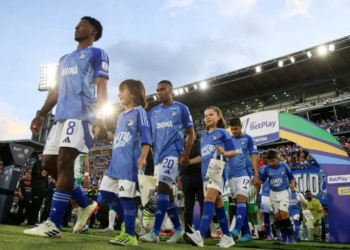 millonarios fc derrota tolima ultimo liga betplay crisis embejador david gonzalez renuncia salida despido serpa camacho juan pablo vargas declaraciones futbol profesional colombiano fpc dimayor colombia