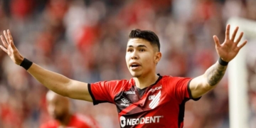 nicolas hernandez fichaje america cali futbol profesional colombiano fpc liga betplay dimayor colombia agentes libres refuerzos contratos contrataciones incorporaciones tulio marcela gomez bocanegra nacional santa fe roa tello pedidos entrenador tecnico raimondi