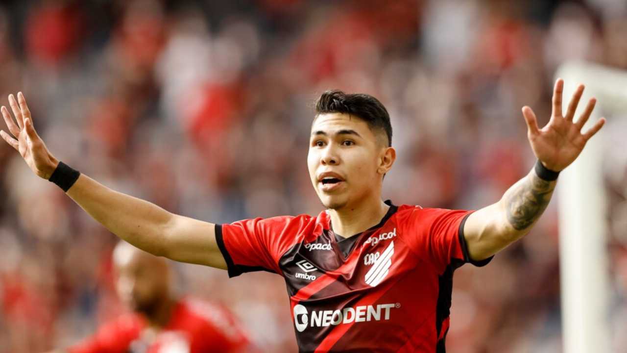 nicolas hernandez fichaje america cali futbol profesional colombiano fpc liga betplay dimayor colombia agentes libres refuerzos contratos contrataciones incorporaciones tulio marcela gomez bocanegra nacional santa fe roa tello pedidos entrenador tecnico raimondi