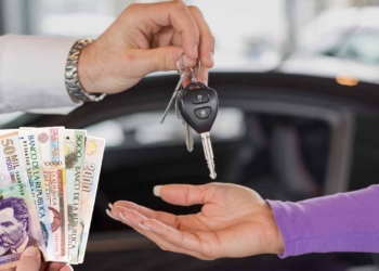 tramite colombia venta automovil traspaso persona indeterminada