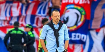 alejandro restrepo deportivo independiente medellin dim director tecnico entrenadot dt medidas disciplinarias drasticas deportivas jugadores separados jaime alvarado luis chino sandoval preparador fisico atanasio girardot liga betplay dimayor futbol profesional colombiano fpc refuerzos incorporaciones mercado fichajes contratados contrataciones septima estrella campeon campeones
