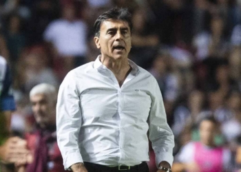 america de cali opcion nuevo dt gustavo quinteros