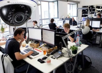 camaras seguridad audio trabajadores sitios trabajos oficinas colombia empleos empleados empleadores jefes ley ministerio mintrabajo leyes norma reglamentacion articulo 28 codigo procedimiento administrativo contencioso vigilancia grabacion grabaciones privacidad