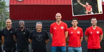 america cali david gonzalez nuevo dt director tecnico entrenador debut oficial fortaleza ceif campin techo bogota capital liga betplay dimayor futbol profesional colombiano fpc marcela tulio gomez cascajal hinchada hinchas polemica criticas tension refuerzos contrataciones incorporaciones mercado fichajes pascual guerrero alex escobar