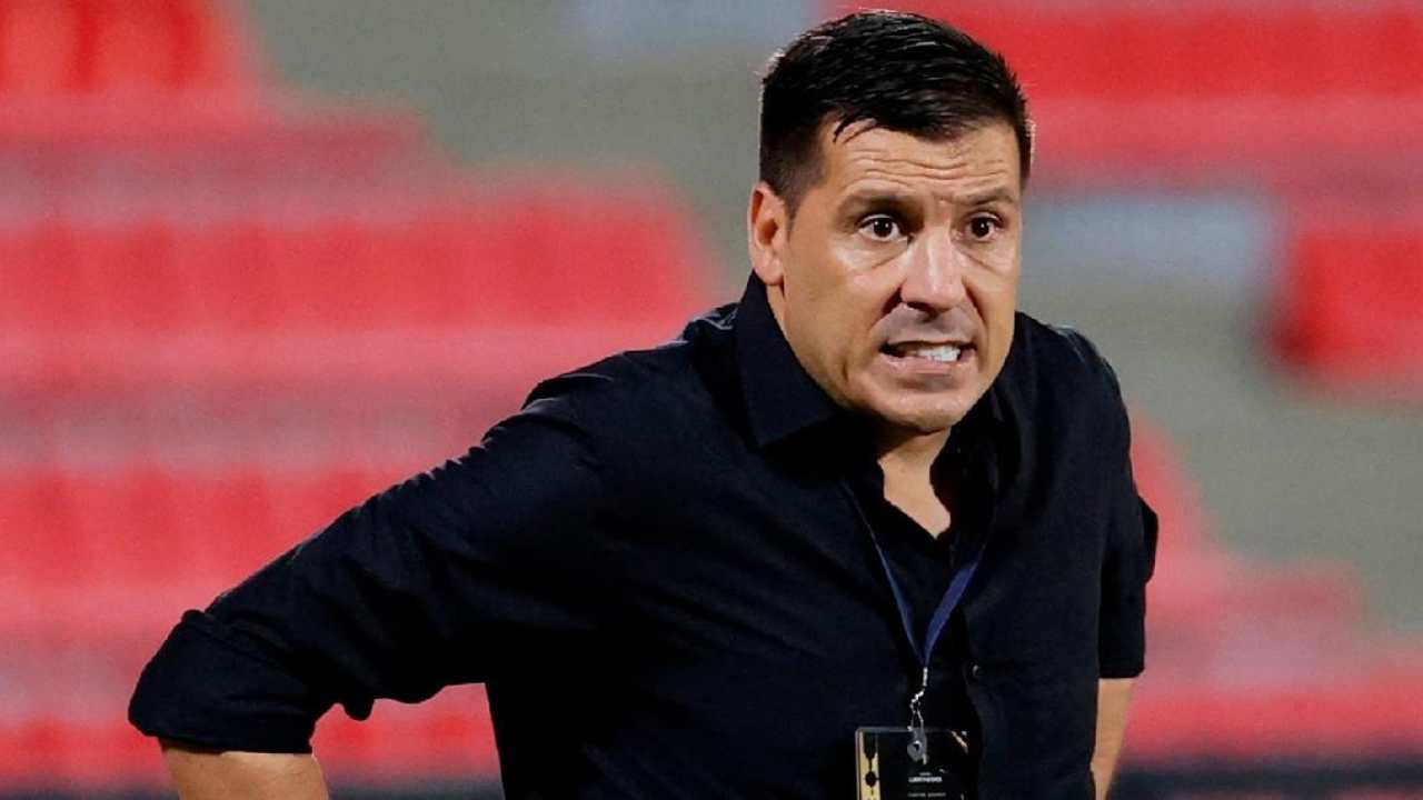 juan cruz real director tecnico dt entrenador america cali marcela tulio gomez futbol profesional colombiano fpc liga betplay dimayor reemplazo raimondi david gonzalez alexis garcia pablo repetto vicente sanchez contrataciones refuerzos incorporaciones fichajes pascual guerrero hinchas alex escobar