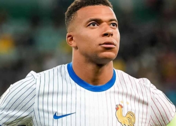 kylian mbappe record seleccion francia