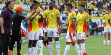 nestor lorenzo jhon duran debate polemica pelea camerino seleccion colombia peru barranquilla metropolitano lesion argentina bolivia venezuela convocatoria asusencia fuera eliminatorias mundial estados unidos 2026 clasificado eliminados federacion colombiana de futbol jesurun jeserum james carlos antonio velez