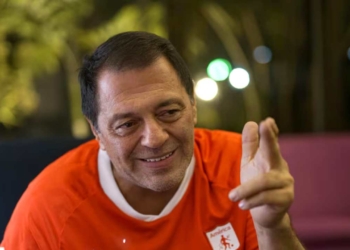 america cali clasico deportivo futbol profesional colombiano fpc tulio gomez marcela dirigencia equipo dirigentes duenos americanos hinchas hinchada escarlata jugadores plantilla profesional tecnico director tecnico entrenador dt alex escobar raimondi cruz real vicente sanchez pablo repetto david gonzalez gustavo quinteros liga betplay dimayor colombia fichajes mercado incorporaciones contrataciones pascual guerrero valluno valle cauca