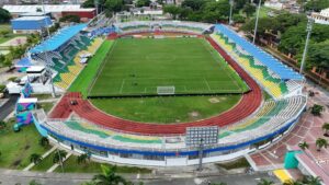 america cali cambio estadio sede cancha pascual guerrero liga betplay dimayor partidos vacio sin publico hinchas protestas junior millonarios nacional clasico futbol profesional colombiano fpc colombia francisco rivera escobar palmira nueva casa david gonzalez director tecnico entrenador dt alex escobar familia gomez tulio marcela enojo dirigentes dirigencia duenos fichajes