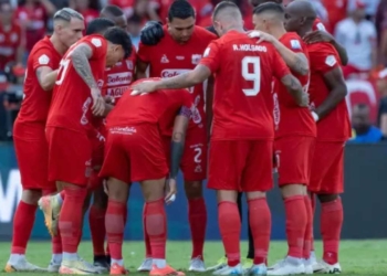america cali invitacion torneo internacional prestigio club prestigioso pretemporada 2026 vitoria cup velez sarafield botafogo sao paulo brasil argentina colombia sudamerica europa equipos clubes grandes marsella tulio gomez marecla refuerzos contrataciones fichajes plantilla