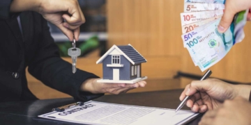 arrendamientos contratos ley colombia arriendos alquiler inquilinos arrendatario arrendador practica ilegal cambio chapas guardas llaves deuda arriendo restitucion inmueble casa vivienda local apartamento lote finca civil judicial dueno propietario