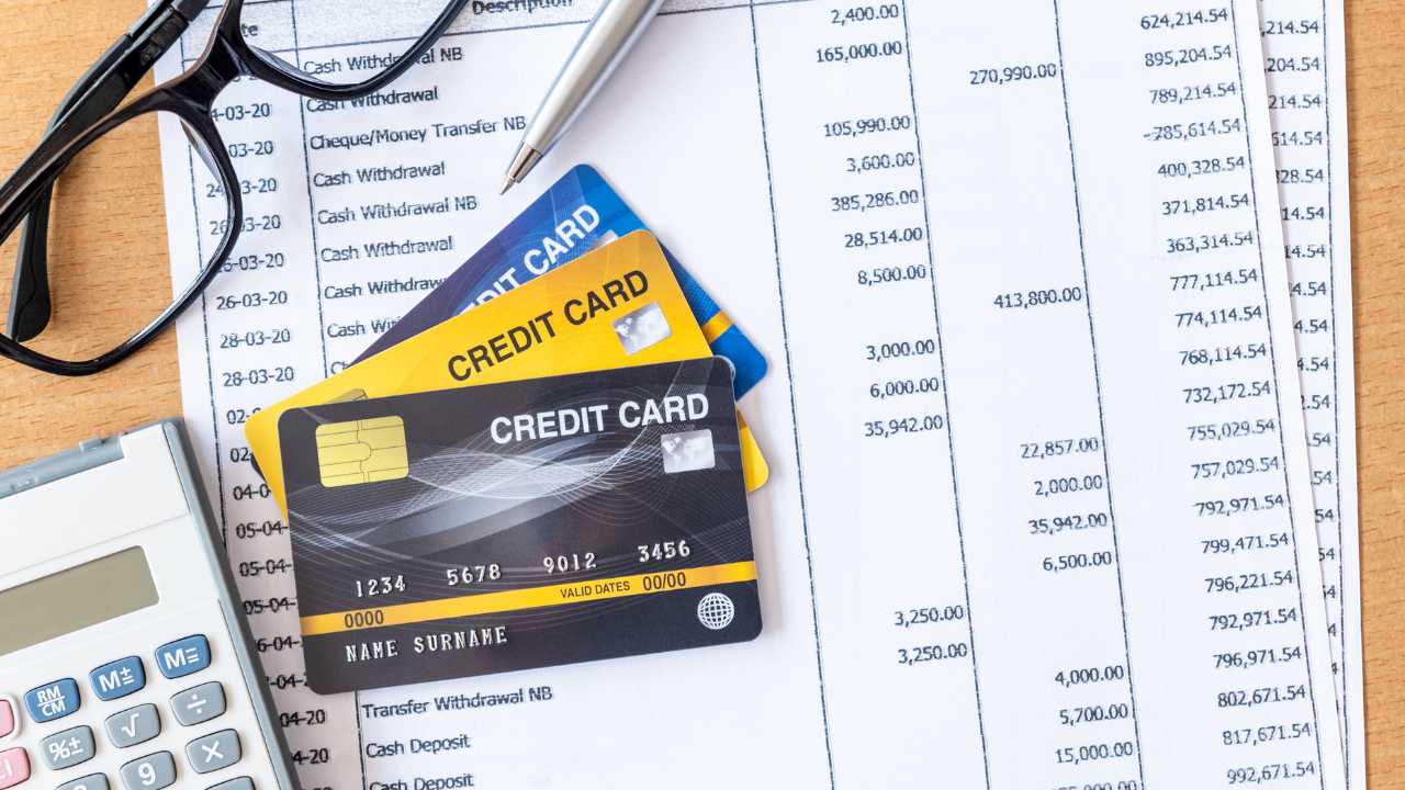 cuentas bancarias colombia embargos deudas prescripcion prescriben morosos deudores entidades bancarias bancos tarjetas credito debito ley 2540 acreedores deudores arbitraje ejecutivo norma requisitos tribunales abogados