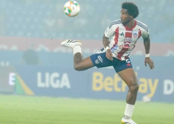 didier moreno junior barranquilla renovacion se va queda futbol profesional colombiano fpc liga betplay dimayor mercado fichajes refuerzos incorporaciones contrataciones contratados director tecnico dt entrenador alfredo arias fuad char familia duenos equipos dirigentes dirigencia colombia equipos nacional america millonarios dim cali santafe terminan contrato carlos bacca paiva