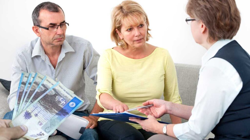 embargo expres colombia deuodores morosos ley 2540 de 2025 familias cuentas bancarias entidades financieras casa vivienda propiedades inmuebles carros vehiculos arriendo propio publico privados judicial arbitraje ejecutivo ministerio justicia virtual ministro defensa acreedor preventivo menores edad dias habiles