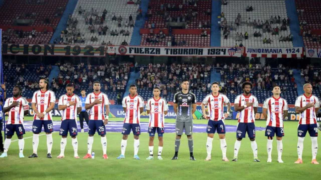 junior barranquilla fc renovacion figura plantillas goleador delantero paraguayo guillermo paiva olimpia paraguay duenos pase familia char mercado fichajes refuerzos incorporaciones contrataciones contratados asuncion metropolitano seleccion fuad euros carlos bacca teo gutierrez alfredo arias hinchas hinchada publico futbol profesional colombiano fpc liga betplay dimayor 2025