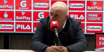 independiente santafe nuevo director tecnico entrenador dt uruguayo pablo repetto peirano jorge bava alfredo arias eduardo mendez presidente club equipo dueno dirigentes dirigencia maximo accionista francisco pacho lopez clasificado eliminado cuadrangulares 8 liga betplay dimayor futbol profesional colombiano fpc actual campeon refuerzos mercado fichajes incorporaciones contrataciones contratados copa libertadores 2026 hugo rodallega harold santiago mosquera rafael dudamel carlos antonio velez colombia