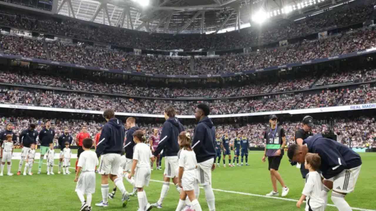 real madrid mercado fichajes invierno verano incorporaciones refuerzos contrataciones contratados xabi alonso florentino perez euros europa cantera joyas adam wharton kees smit rodrigo mendoza toni kroos futbol espanol espana la liga campeones champions league derbi barcelona mastantuono vinicius