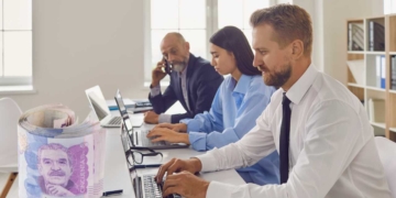 reforma laboral colombia empresas empleados empleadores gobierno presidencia republica implementaciones cambios contratos termino fijo indefinido prestacion servicios obra labor modalidades licencias vacaciones horas extras horario sueldos pagos salarios dinero justicia social programas empleo