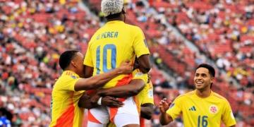 seleccion colombia sub 2o historia historico tercer lugar mundial chile 2025 santiago francia partido gol oscar perea podio podium medalla bronce director tecnico cesar torres federacion colombiana futbol ramon jesurun reinaldo rueda emiratos arabas unidos 2003 neyser villarreal goleador