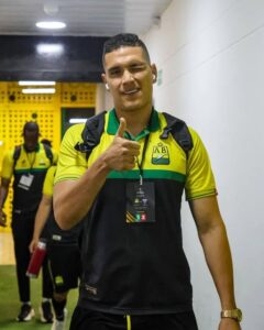 america cali arqueros porteros jorge soto joel graterol santiago silva renuncia salidas se van titulares titular suplente refuerzos aldair quintaba mercado fichajes david gonzalez dt director tecnico entrenador incorporaciones contratacione stulio gomez marcela atletico bucaramanga pascual guerrero copa libertadores sudamericana proyecto hinchas hinchada