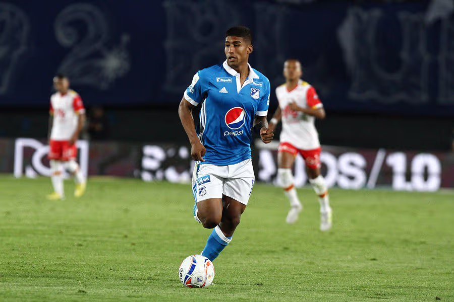 millonarios harold santiago mosquera refuerzo mercado fichajes 2026 incorporaciones contrataciones contratados jugadores salen altas futbolistas nuevos hernan torres director tecnico dt entrenador enrique camacho gustavo serpa america cali atletico nacional medellin dim independiente santa fe junior barranquilla futbol profesional colombiano fpc liga betplay dimayor