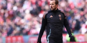 bayern munich barcelona harry kane reemplazo robert lewandowski hansi flick mercado fichajes temporada invierno verano ventana operaciones deco joan laporta refuerzos incorporaciones la liga futbol espanol espana alemania inglaterra premier league equipos interesados