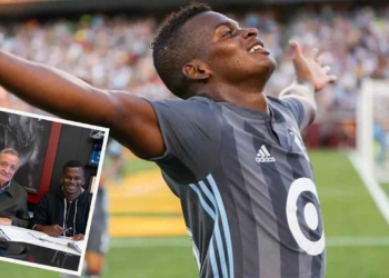 millonarios carlos darwin quintero refuerzo contratacion mercado fichajes futbol profesional colombiano fpc liga betplay dimayor gustavo serpa enrique camacho gato perez deportivo pereira crisis campin bogota hernan torres deportes tolima santafe nacional america millos hinchada