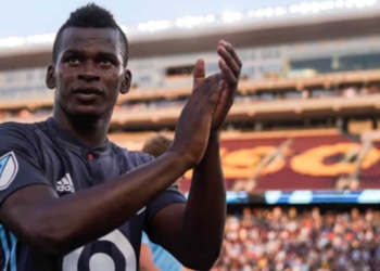 junior barranquilla carlos darwin quintero fichaje equipo 2026 refuerzos contrataciones contratados familia char fuad proyecto temporada alfredo arias director tecnico dt entrenador delantero liga betplay dimayor fpc metropolitano millonarios hernan torres gustavo serpa enrique camacho directivos dueno equipo dirigencia america cali tulio gomez marcela presidente club deportivo pereira crisis renuncia independiente santafe Eduardo mendez