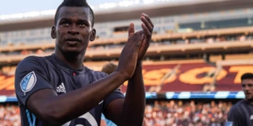 junior barranquilla carlos darwin quintero fichaje equipo 2026 refuerzos contrataciones contratados familia char fuad proyecto temporada alfredo arias director tecnico dt entrenador delantero liga betplay dimayor fpc metropolitano millonarios hernan torres gustavo serpa enrique camacho directivos dueno equipo dirigencia america cali tulio gomez marcela presidente club deportivo pereira crisis renuncia independiente santafe Eduardo mendez