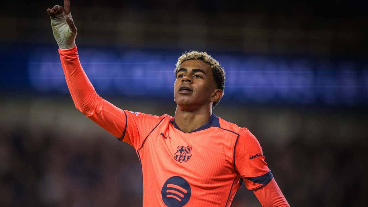 lamine yamal lesion tratamiento barcelona espana