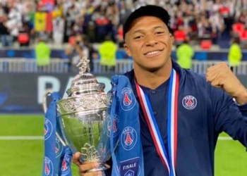 mbappe psg millonaria demanda detalles