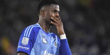 millonarios neyser neicer neiser villarreal salida club equipo indisciplina comportamiento comunicado oficial cruzeiro brasil seleccion colombia sub 20 mundial fifa internacional mercado fichajes futbol profesional colombiano fpc liga betplay dimayor directivos refuerzos incorporaciones contrataciones hinchada director tecnico hernan torres gato perez enrique camacho gustavo serpa hinchas molestos campin bogota