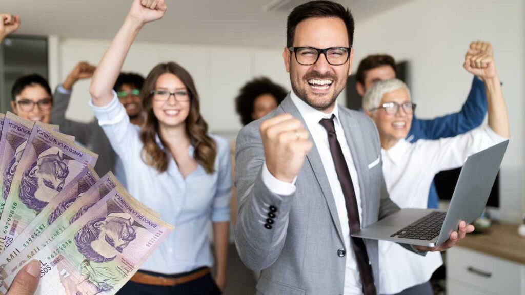 prima diciembre 2025 colombia nueva reforma laboral gobierno recargo billete plata dinero horas nocturnas ley ministerio trabajo trabajadores contratos servicios empleados jefes empresas oficinas salamio minimo independientes prestacion domingo festivos extras transporte teletrabajo codigo