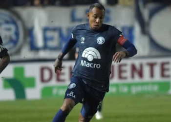 sebastian villa campeon copa argentina independiente rivadavia