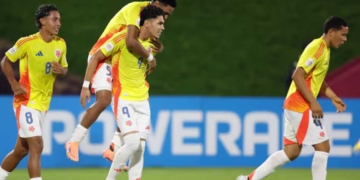 seleccion colombia sub 17 sorteo grupos mundial sub 17 catar qatar 2025 enfrentamientos emparejamientos diesiceisavos octavos final europa alemania francia director tecnico freddy hurtado delantero londono falcao hinchas hinchada cruces brasil paraguay nuevo formato mejores segundos terceros cabeza serie grupos