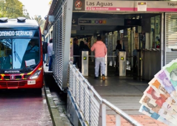 transmilenio pasajes valor nuevo precio 2026 aumento bogota colombia tarifas debate discusion estratos 1 2 3 perjudicados familias pobres programas sociales beneficios subsidios gratis universitarios estudiantes ley presidencia republica alcalde mayor galan inconformes salario minimo