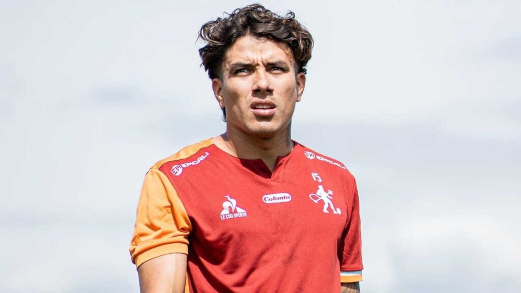 andres felipe roa salida america david gonzalez dt entrenador director tecnico mercado fichajes refuerzos contrataciones contratados incorporaciones nuevos jugadores futbolistas pases oferta altas bajas salen llegan futbol profesional colombiano fpc liga betplay dimayor colombia colombiano transferencias transferidos ventana fichado marcela gomez familia tulio once caldas manizales arriero herrera